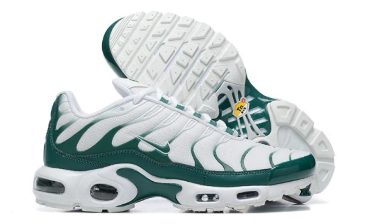 Nike Air Max Plus Nike x Lacoste' 